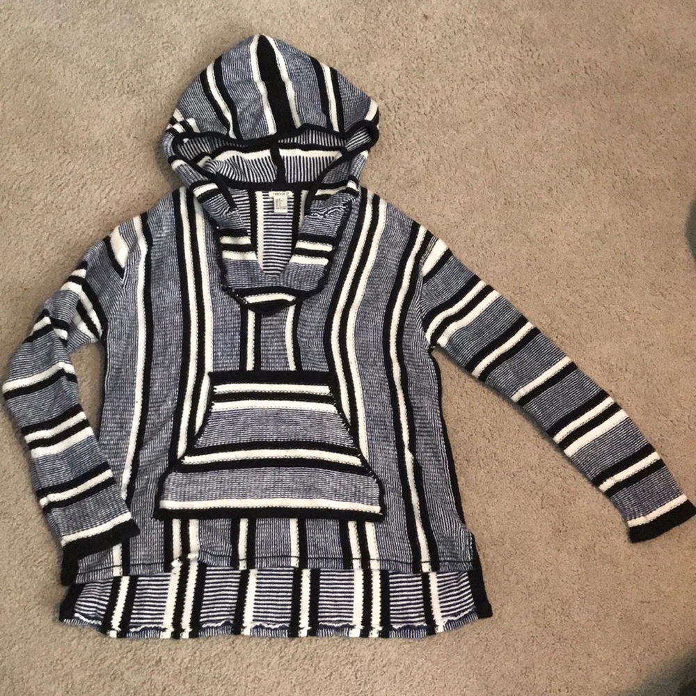 Comfy sweater!!